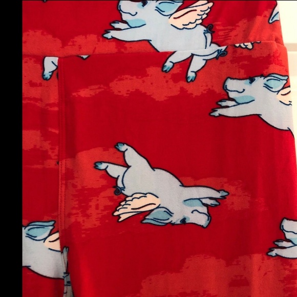 LuLaRoe Women's One Size Red Leggings WHEN PIGS FLY Buttery Soft Super Comfy! - Picture 1 of 5